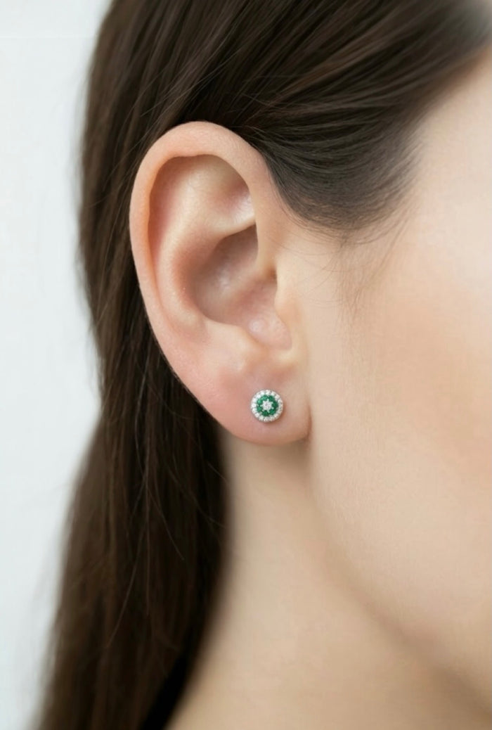 Juego Halo de Esmeraldas: Aretes y dije con cadena