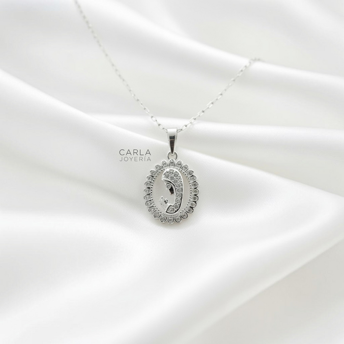 Cadena con Medalla Manto